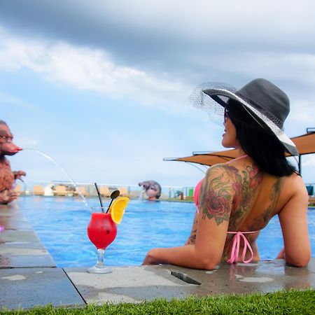 Sulis Beach Hotel & Spa Kuta Lombok Exterior foto