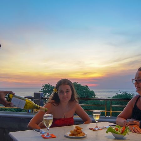 Sulis Beach Hotel & Spa Kuta Lombok Exterior foto